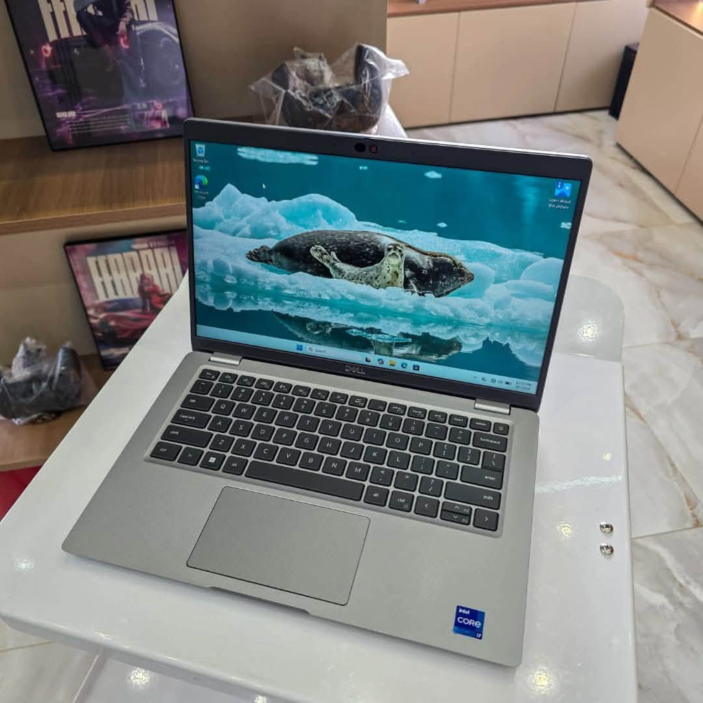 Dell Latitude 5430 – Intel Core i5-1245U | 8GB RAM | 256GB SSD| 14” FHD TouchScreen|  Windows 10/11
