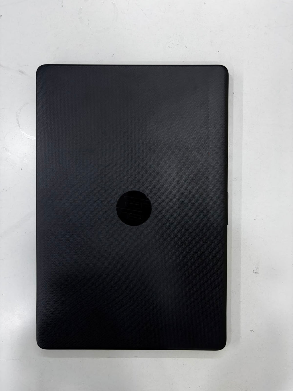HP 15s  – RYZEN 3 | 8GB RAM | 256GB SSD | 14” FHD | Windows 10/11