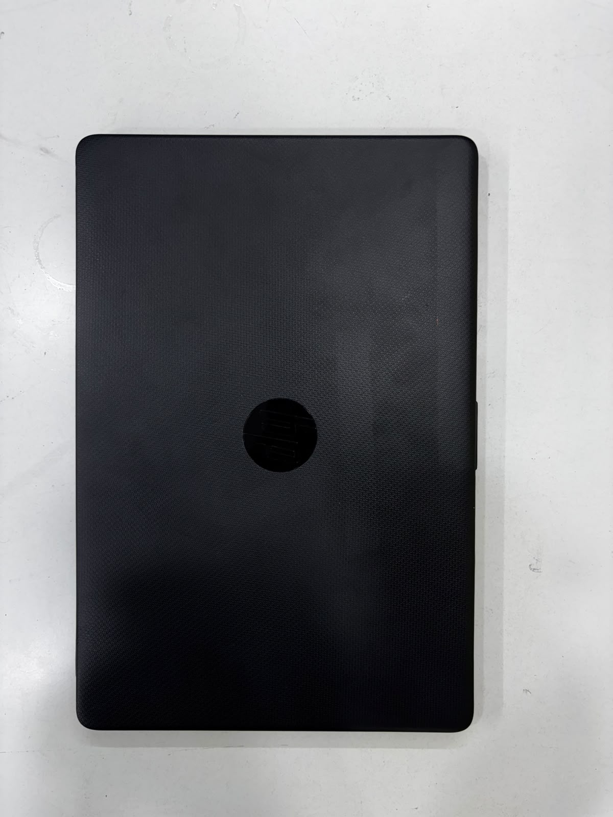 HP 15s  – RYZEN 3 | 8GB RAM | 256GB SSD | 14” FHD | Windows 10/11